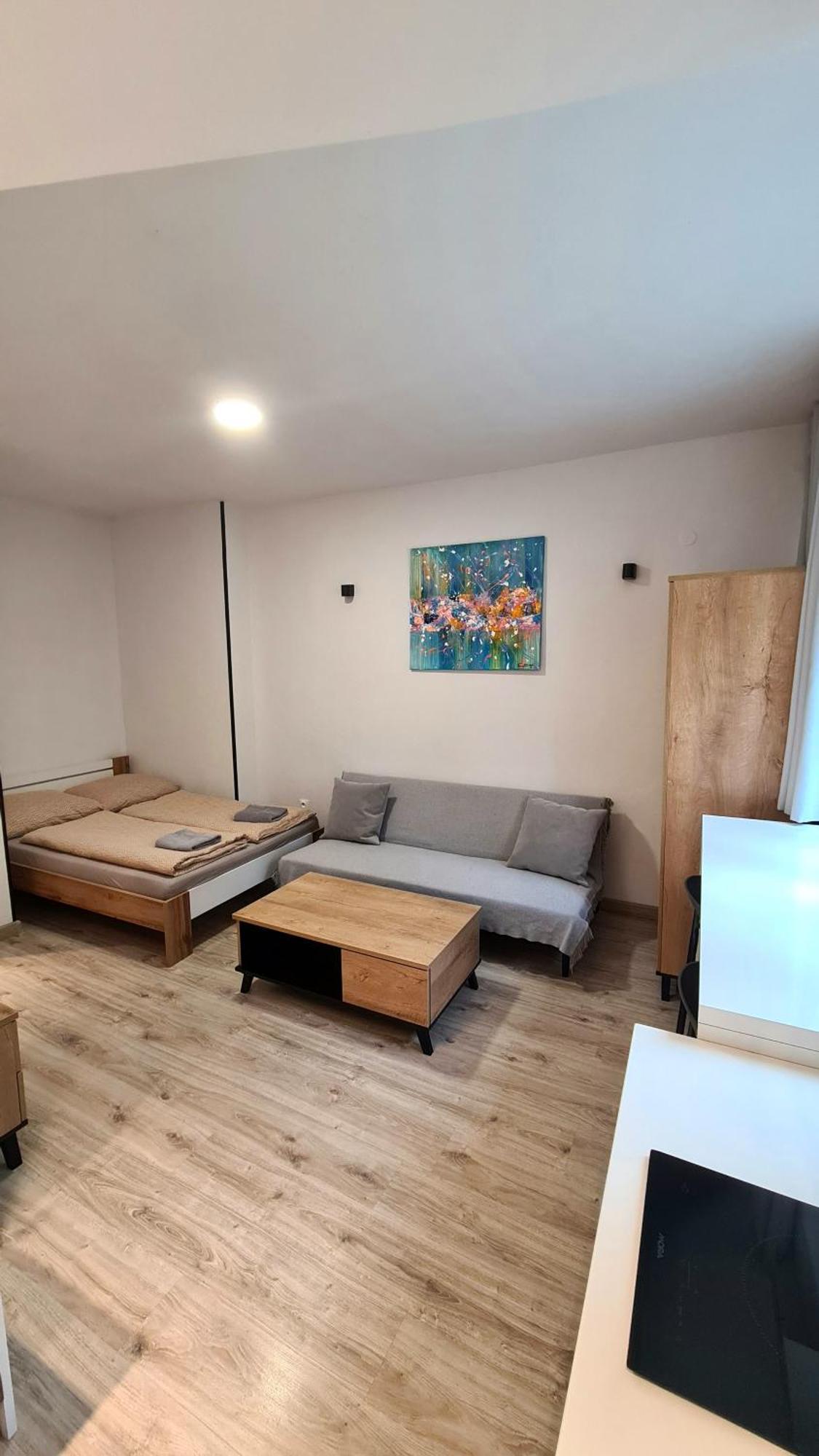Apartman Bb-Centrum2 Banska Bystrica Luaran gambar