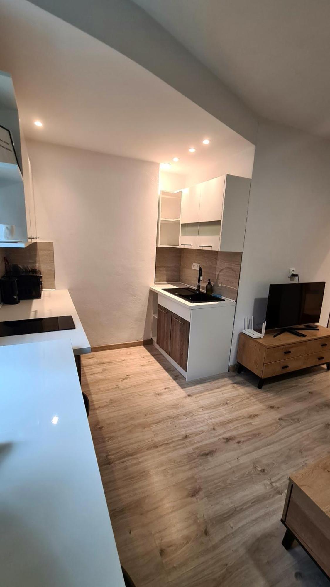Apartman Bb-Centrum2 Banska Bystrica Luaran gambar
